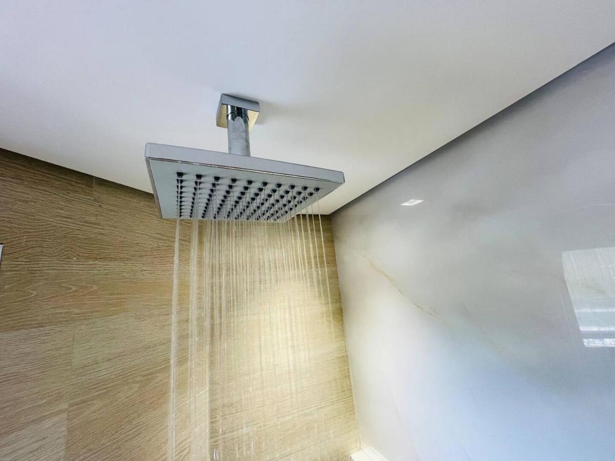 Flat Luxuoso Alto Padrao Frente Mar Com 2 Suites No Iate Plaza Fortaleza  Exterior photo